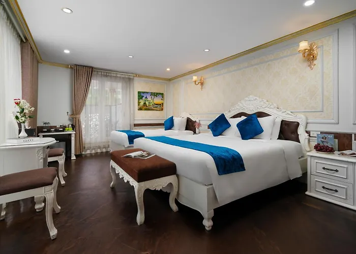 Aquamarine Royal Cruise 5* Ha Long